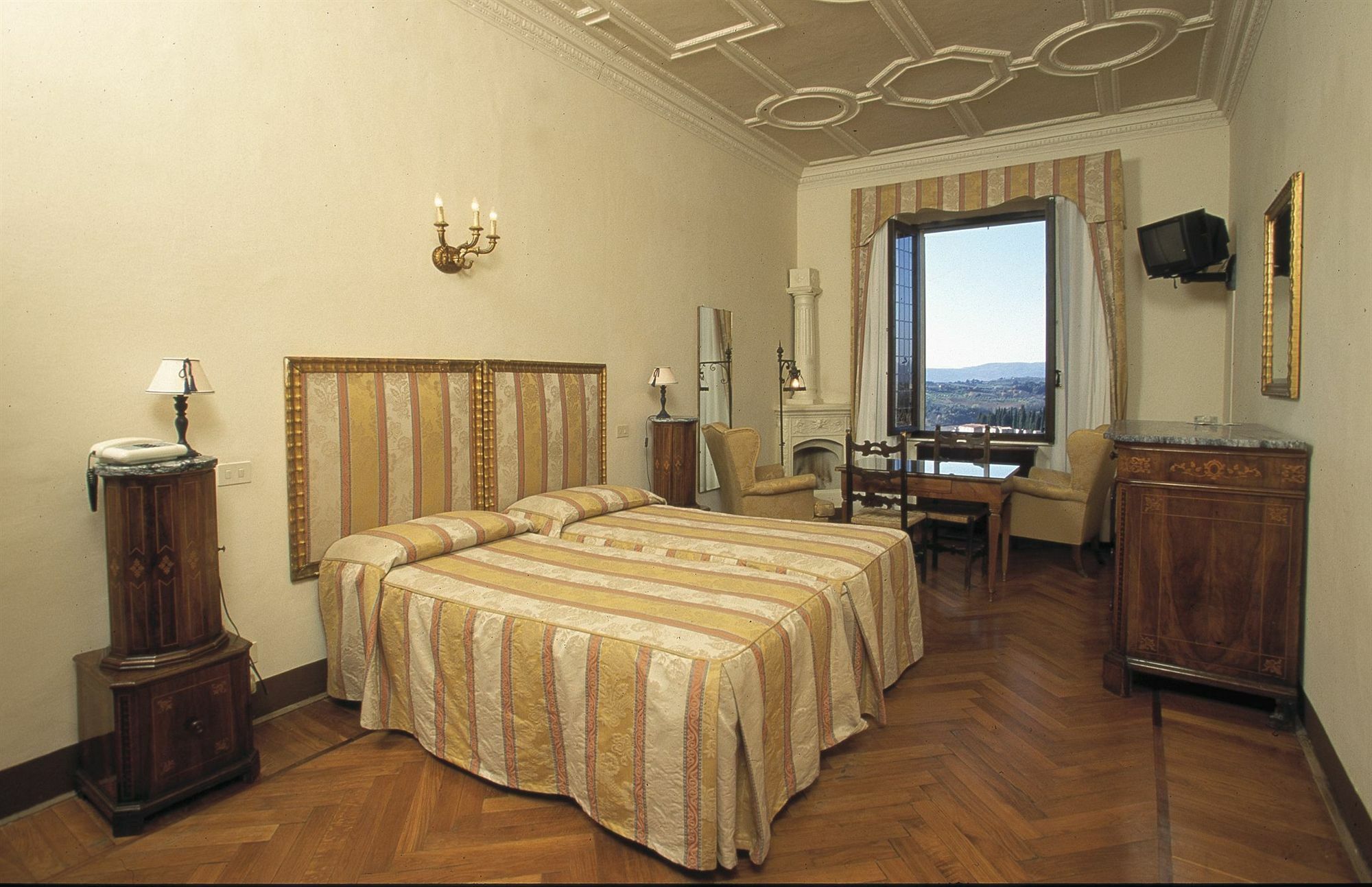 فندق سيينافي  Palazzo Ravizza المظهر الخارجي الصورة